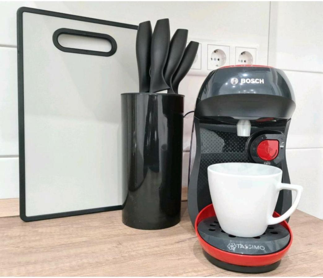 Ihr Zu Hause Auf Zeit! Apartment Solingen Bagian luar foto